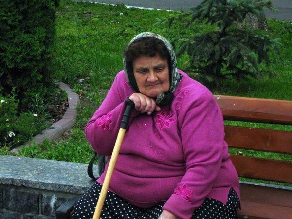 У центрі Луцька декламували вірші. ФОТО